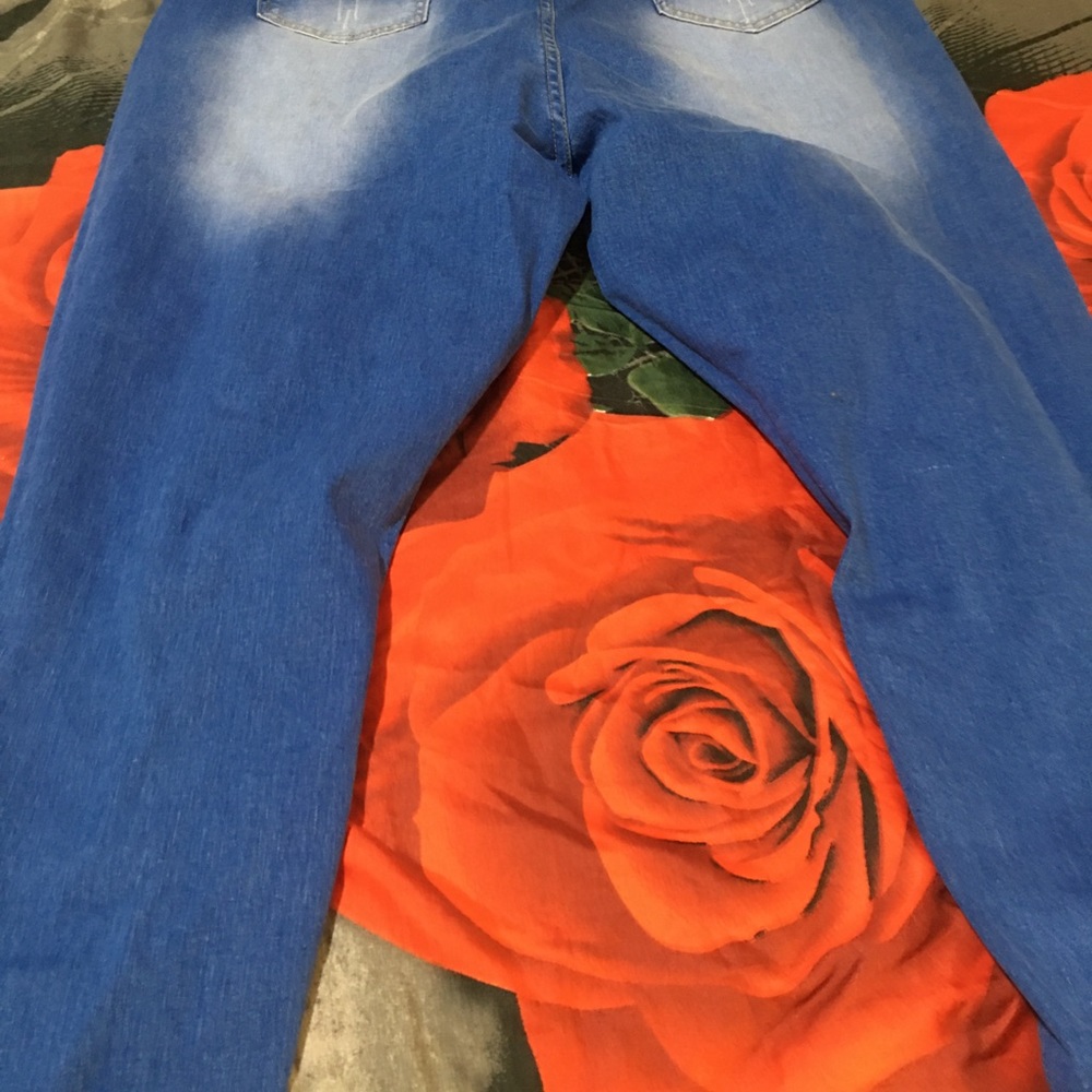Pants - Picture 5 of 9